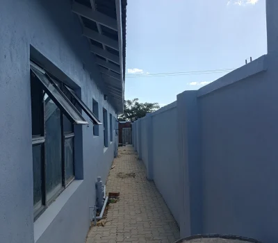 1000075158